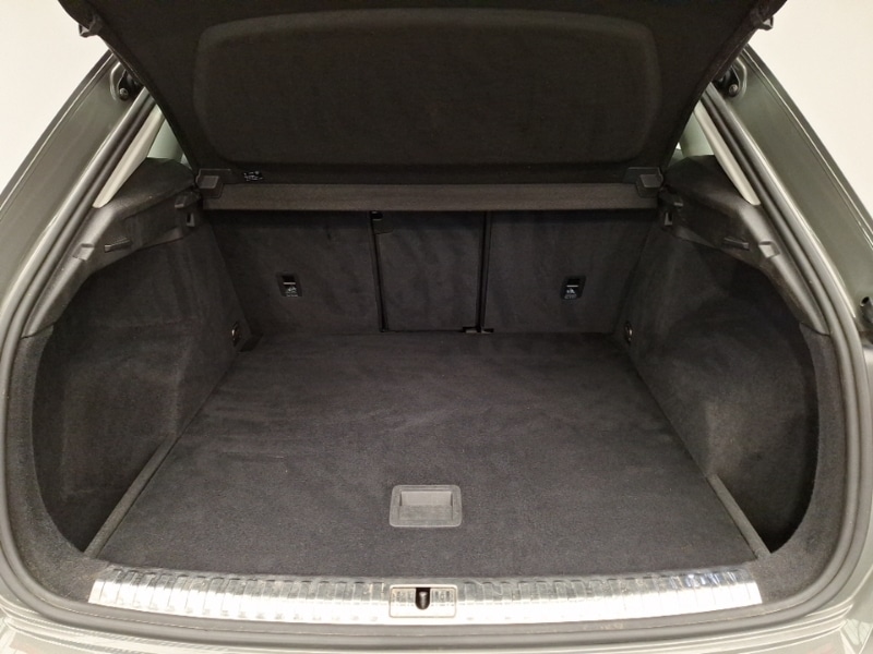 Used Audi Q3 2020 for sale - 76860277: Photo 8