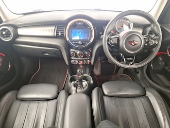 Used MINI Hatch 2019 for sale - 78963066: Photo