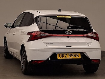 Used Hyundai i20 2023 for sale - 76301569: Photo