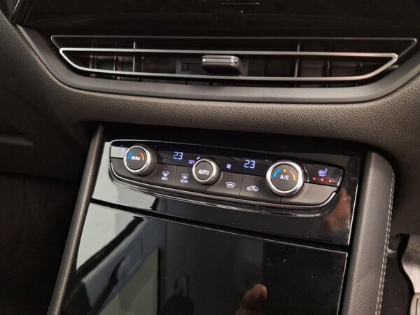 Used Vauxhall Grandland 2024 for sale - 76059099: Photo 15