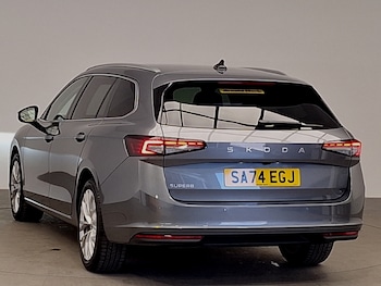 Used Skoda Superb 2024 for sale - 76160487: Photo