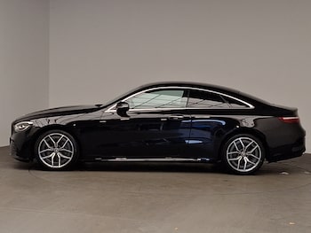 Used Mercedes-Benz E Class 2022 for sale - 76269024: Photo