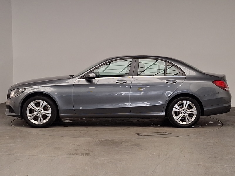 Used Mercedes-Benz C Class 2017 for sale - 77311697: Photo 4