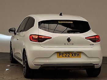 Used Renault Clio 2022 for sale - 77648628: Photo