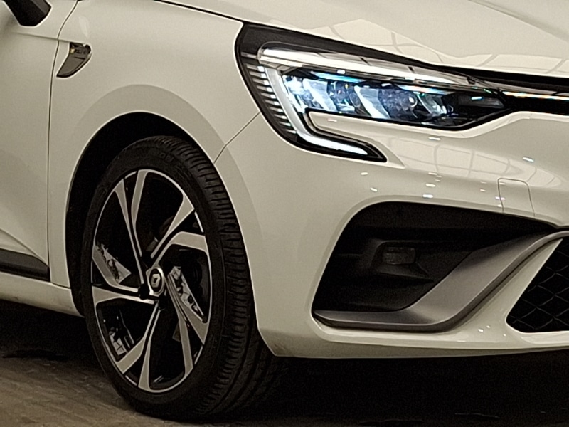 Used Renault Clio 2022 for sale - 77648628: Photo 9