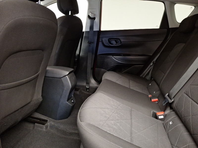 Used Hyundai BAYON 2022 for sale - 77066044: Photo 6