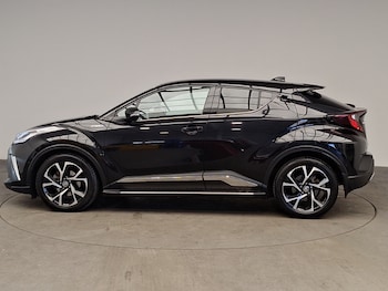 Used Toyota C-HR 2021 for sale - 78369374: Photo