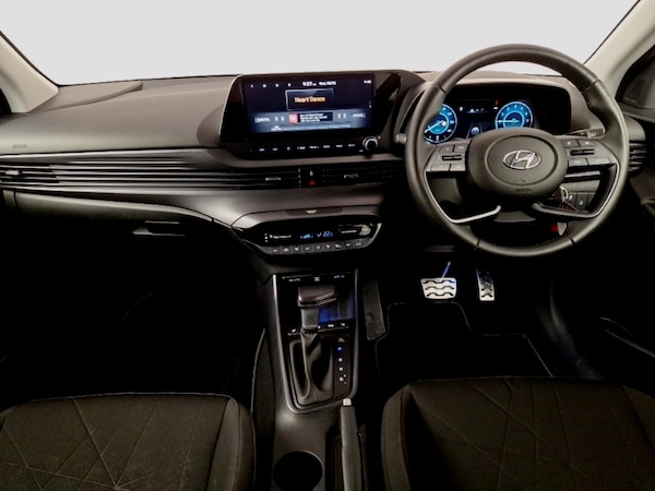 Used Hyundai BAYON 2024 for sale - 76238061: Photo 2