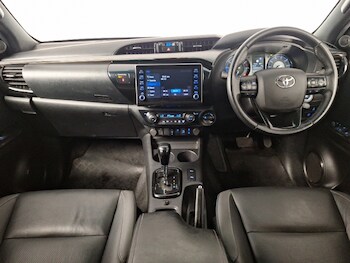 Used Toyota Hilux 2023 for sale - 78703980: Photo