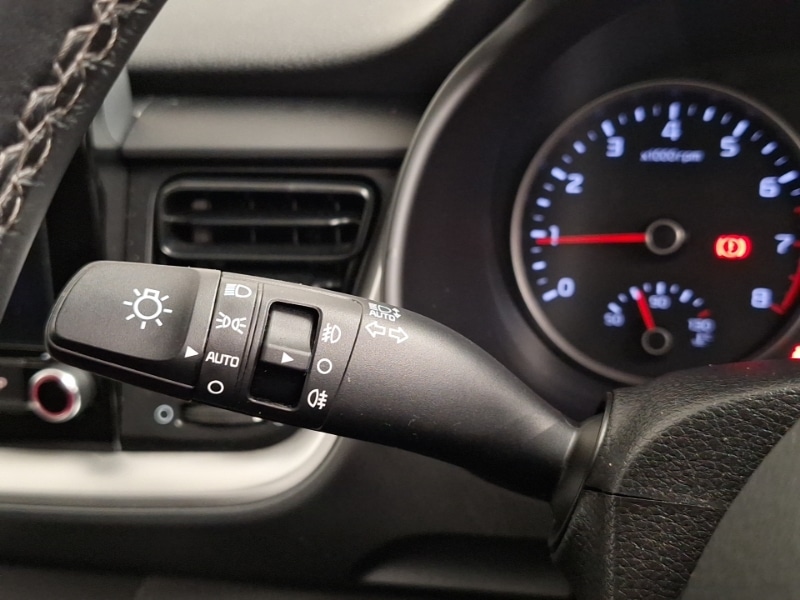 Used Kia Stonic 2022 for sale - 77782673: Photo 17