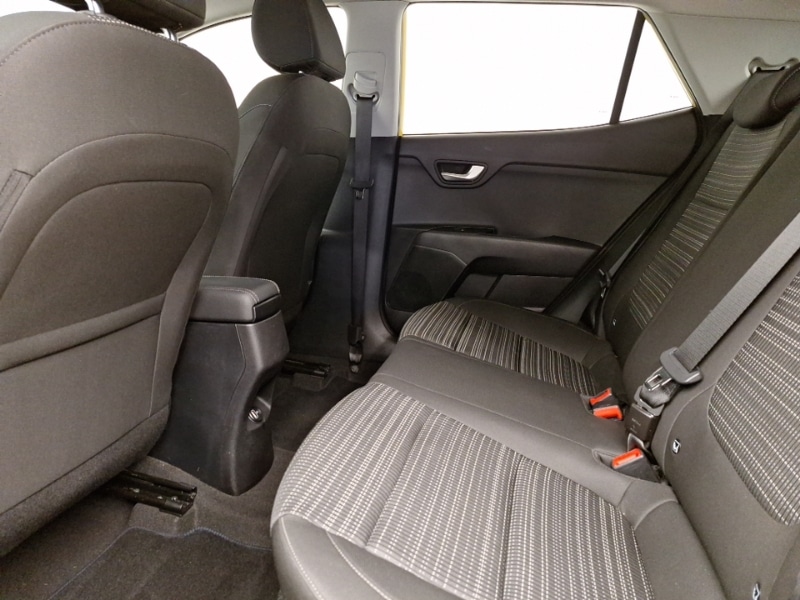 Used Kia Stonic 2022 for sale - 77782673: Photo 6