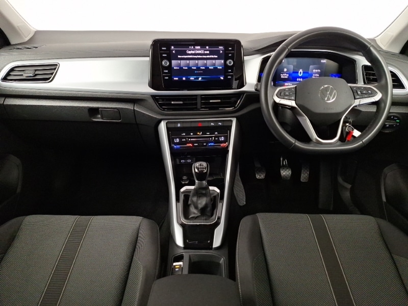 Used Volkswagen T-Roc 2022 for sale - 76325385: Photo 2