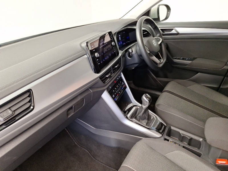 Used Volkswagen T-Roc 2022 for sale - 76325385: Photo 5