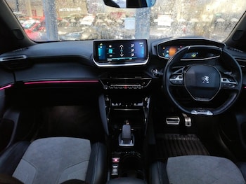 Used Peugeot 2008 2020 for sale - 77466248: Photo