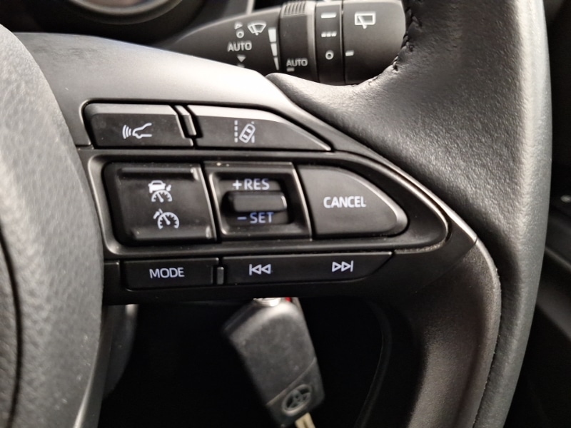 Used Toyota Yaris 2023 for sale - 78023560: Photo 17