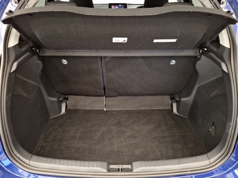 Used Toyota Yaris 2023 for sale - 78023560: Photo 8