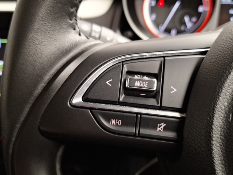 Used Suzuki Swift 2023 for sale - 77664070: Photo 15