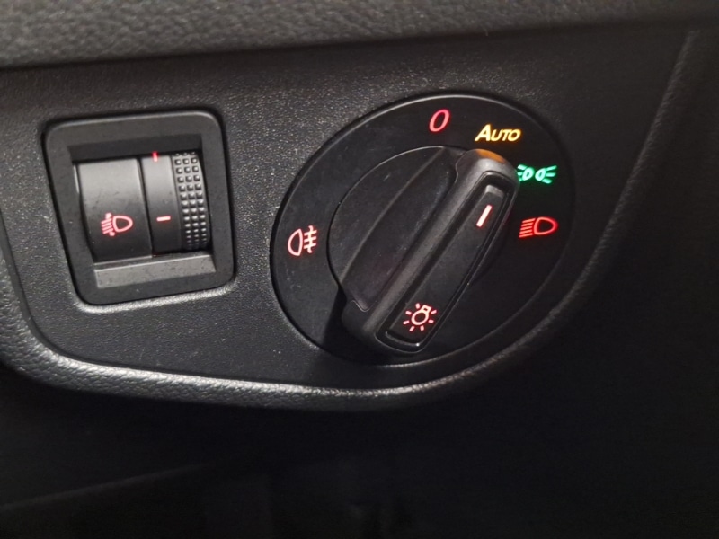 Used Volkswagen Polo 2018 for sale - 77922212: Photo 17