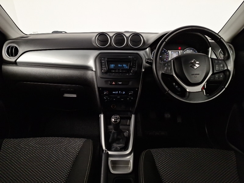 Used Suzuki Vitara 2015 for sale - 76800099: Photo 2