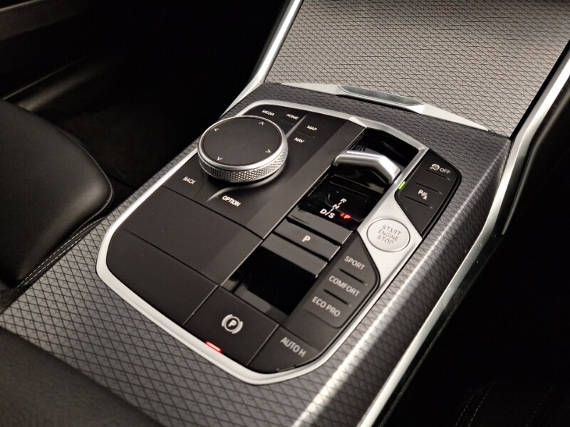 Used BMW 3 Series 2024 for sale - 77964216: Photo 16