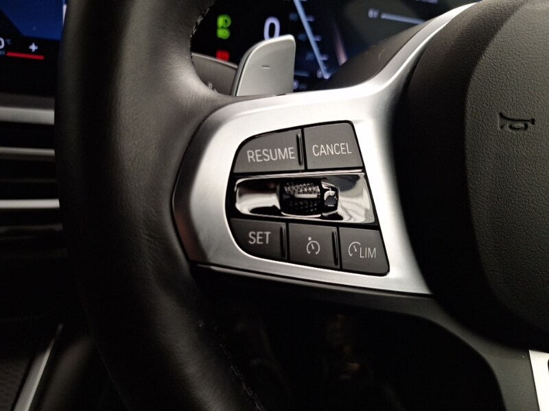 Used BMW 3 Series 2024 for sale - 77964216: Photo 17