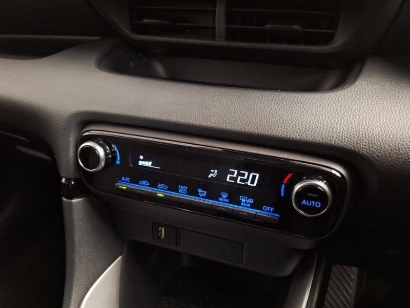 Used Toyota Yaris 2022 for sale - 78126608: Photo 14