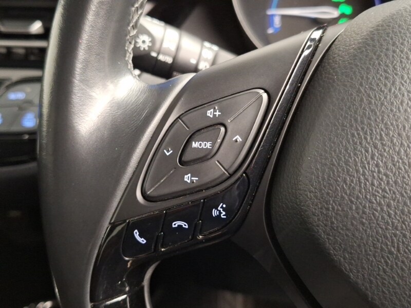 Used Toyota C-HR 2017 for sale - 77466282: Photo 17