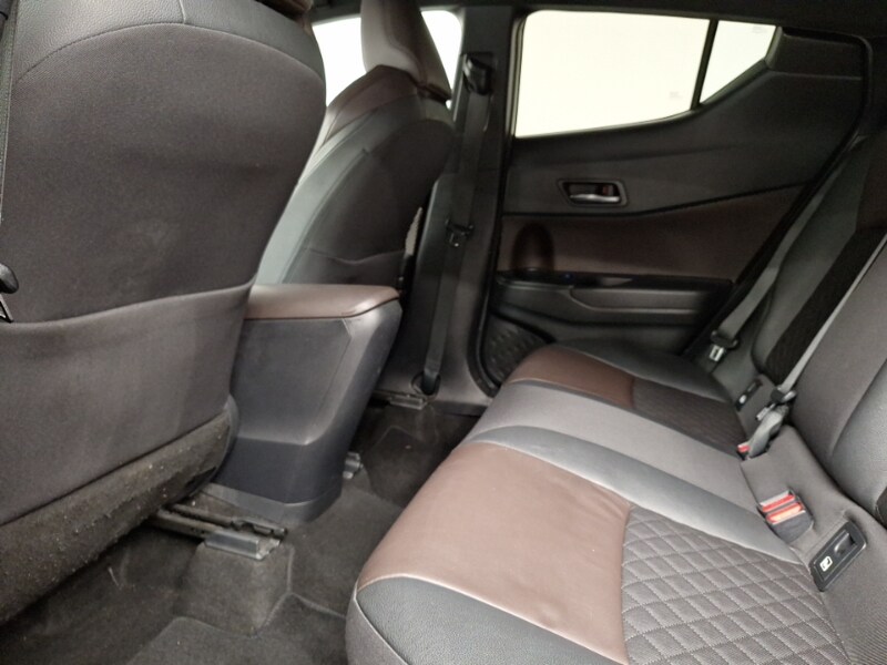 Used Toyota C-HR 2017 for sale - 77466282: Photo 6