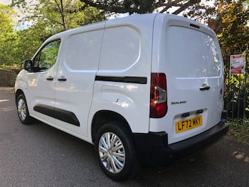 Used Citroen Berlingo 2023 for sale - 79760513: Photo