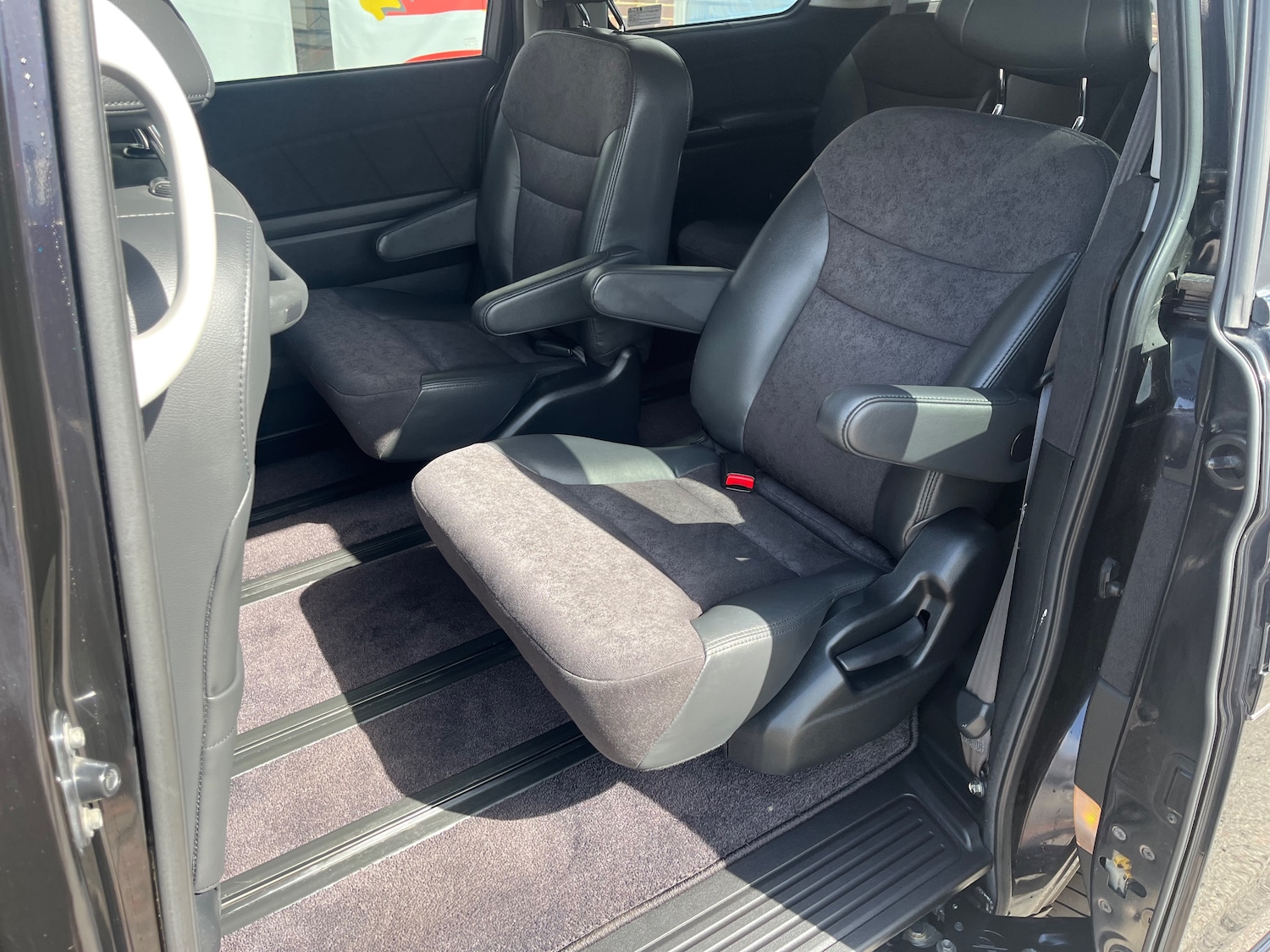 Used Honda Elysion 2023 for sale - 77960036: Photo 11