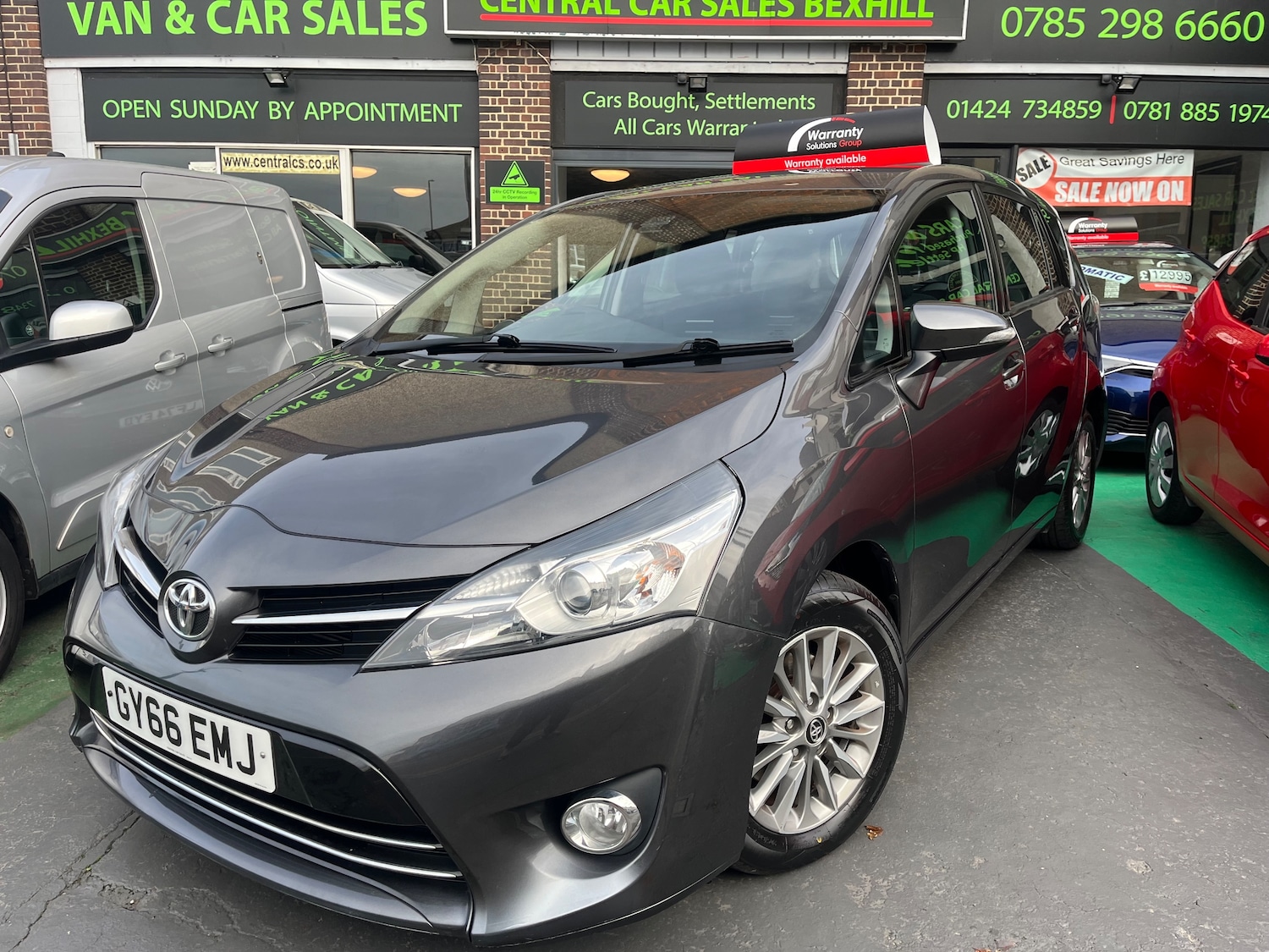Used Toyota Verso 2016 for sale - 76466262: Photo 1