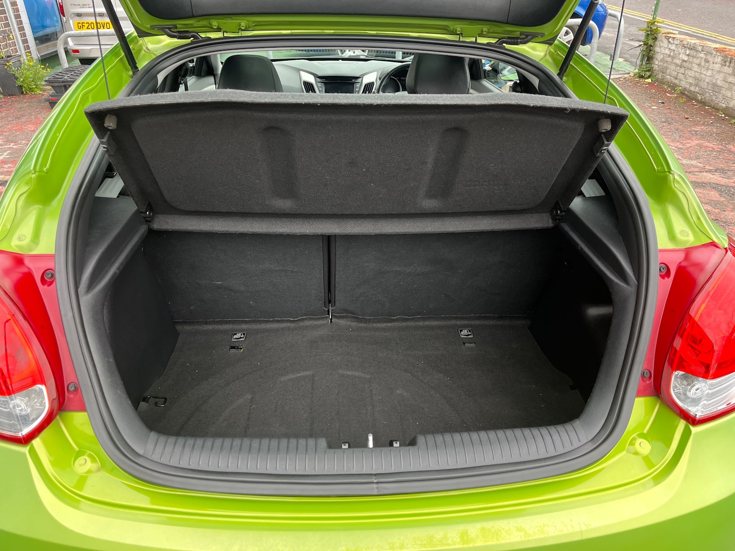 Used Hyundai Veloster 2012 for sale - 75982908: Photo 5