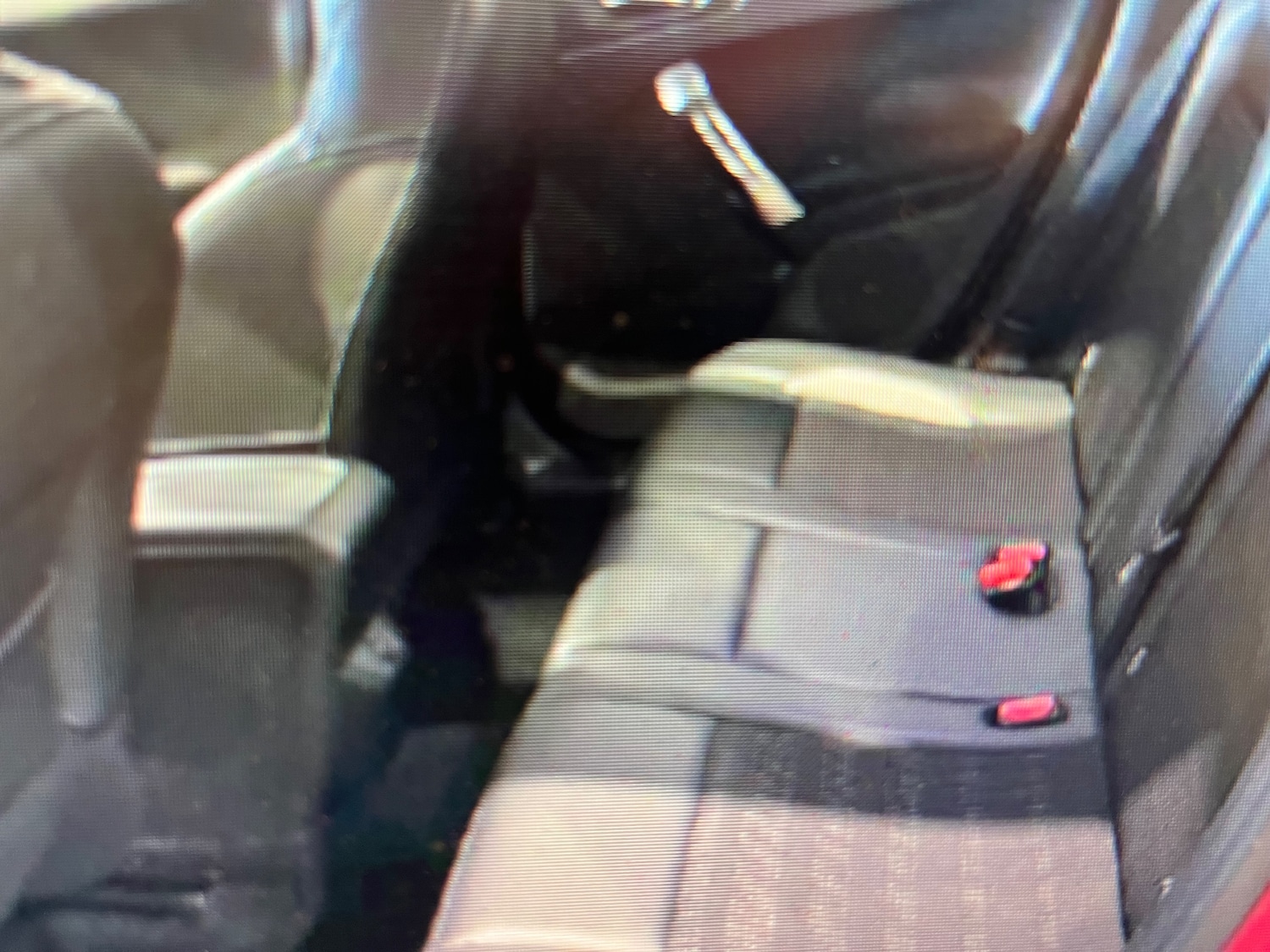 Used Peugeot 2008 2015 for sale - 76665366: Photo 7