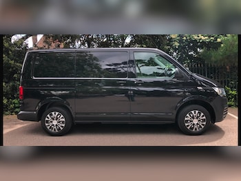 Used Volkswagen Transporter 2020 for sale - 79490137: Photo