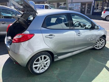 Used Mazda Mazda2 2011 for sale - 78359185: Photo