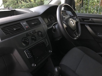 Used Volkswagen Caddy 2017 for sale - 77171393: Photo