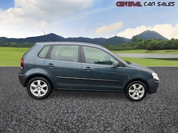 Used Volkswagen Polo 2009 for sale - 75694666: Photo