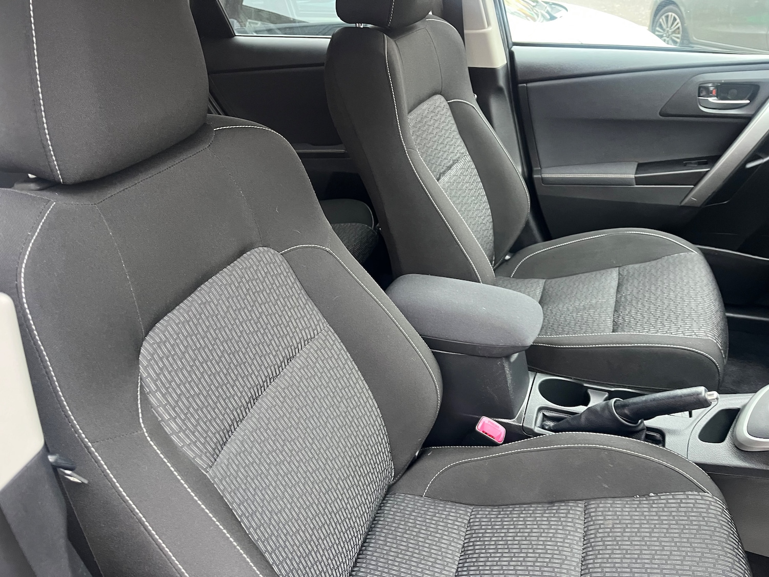 Used Toyota Auris 2015 for sale - 76665358: Photo 10