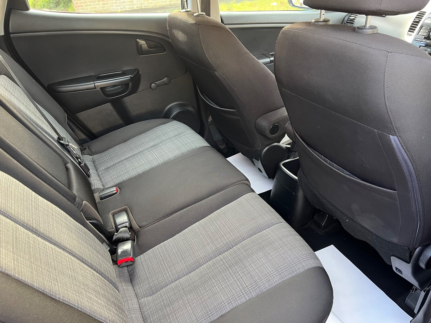 Used Kia Venga 2015 for sale - 75694682: Photo 4