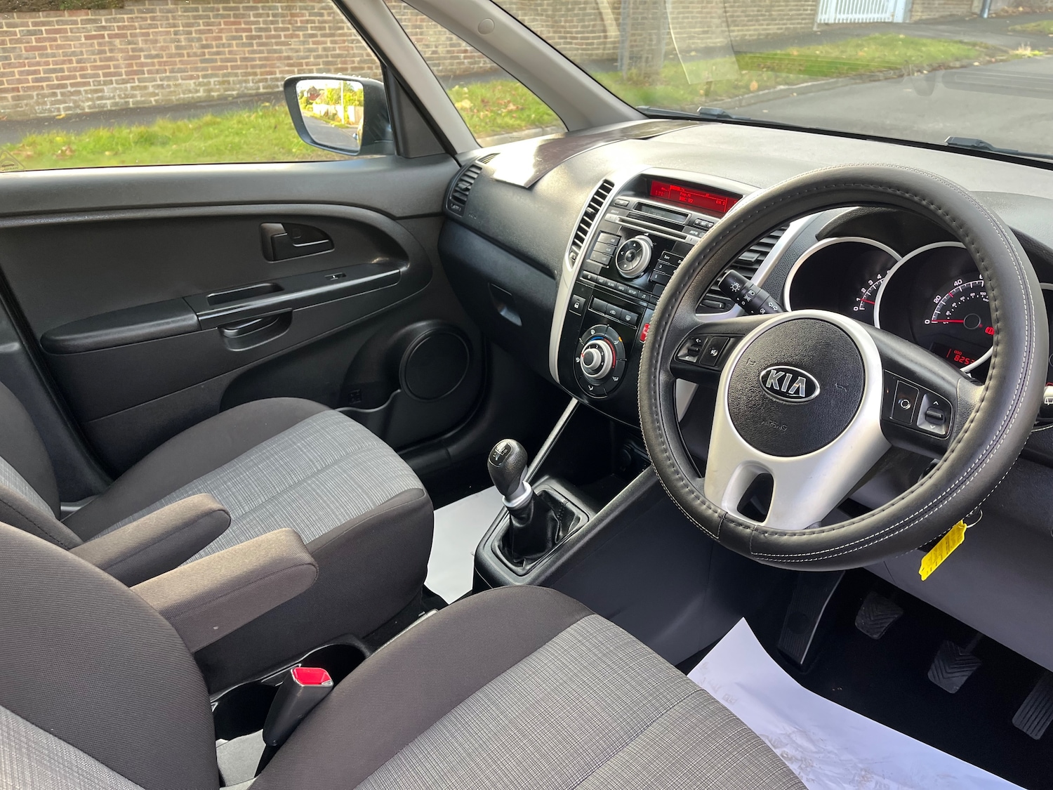 Used Kia Venga 2015 for sale - 75694682: Photo 5