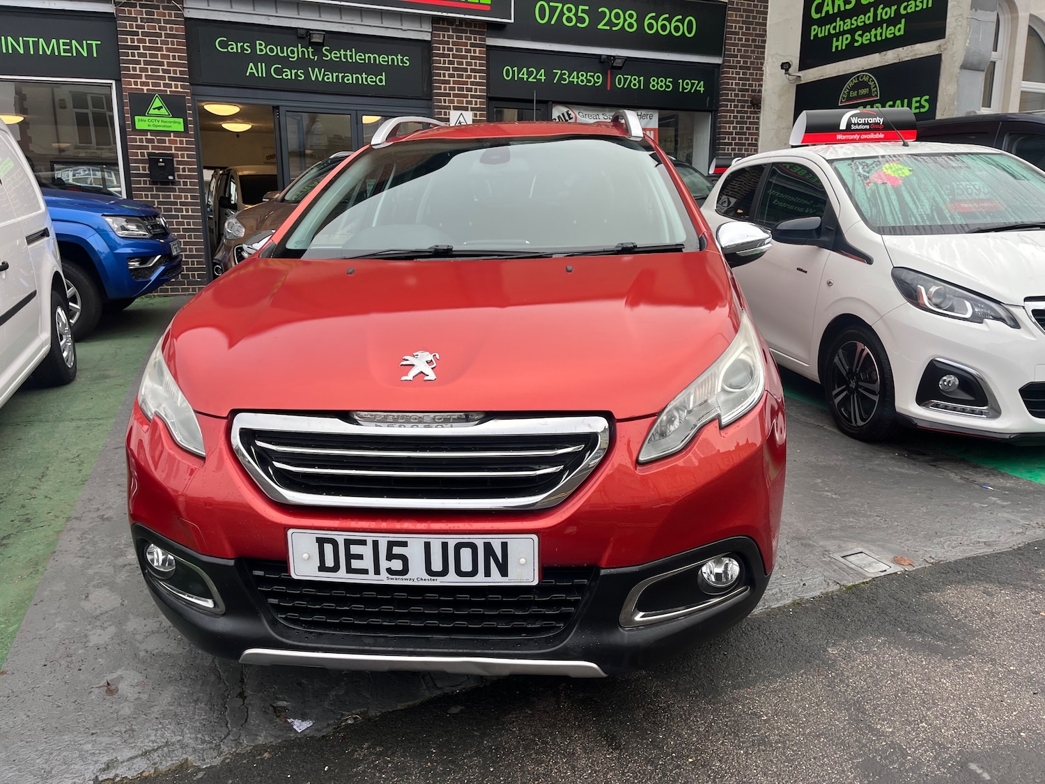 Used Peugeot 2008 2015 for sale - 77904348: Photo 2