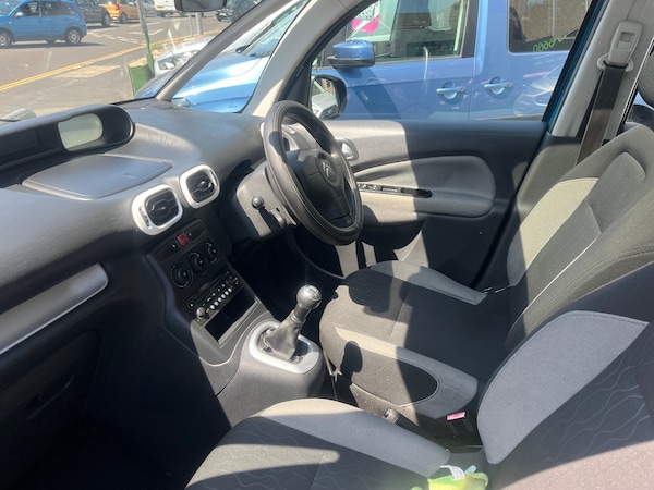 Used Citroen C3 Picasso 2013 for sale - 76313812: Photo 9