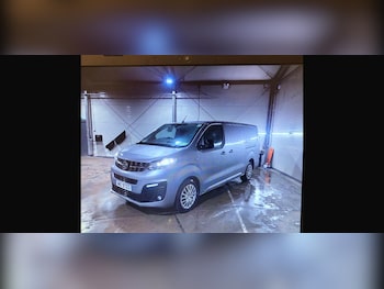 Used Vauxhall Vivaro 2023 for sale - 77701477: Photo