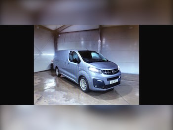 Used Vauxhall Vivaro 2023 for sale - 77701477: Photo