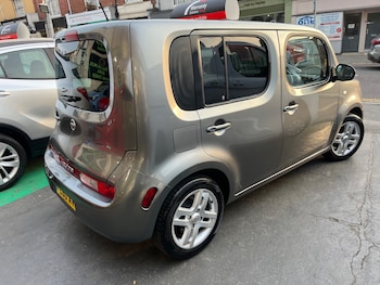 Used Nissan Cube 2010 for sale - 77989807: Photo