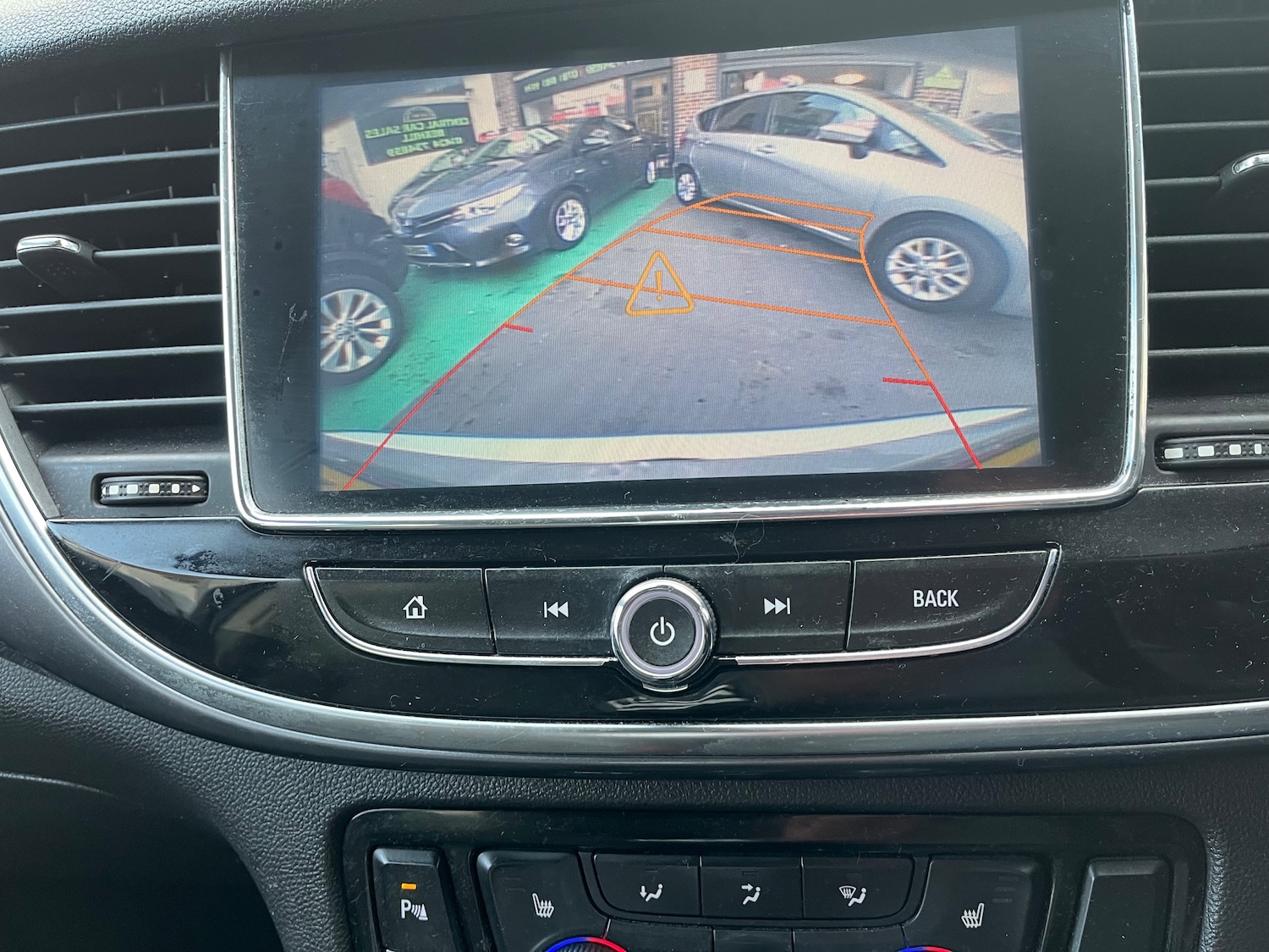 Used Vauxhall Mokka X 2017 for sale - 77236238: Photo 2