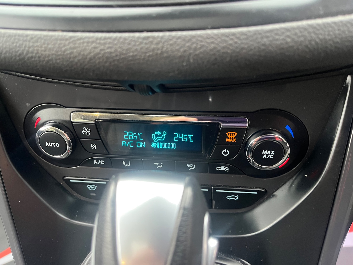 Used Ford Kuga 2016 for sale - 76961899: Photo 23