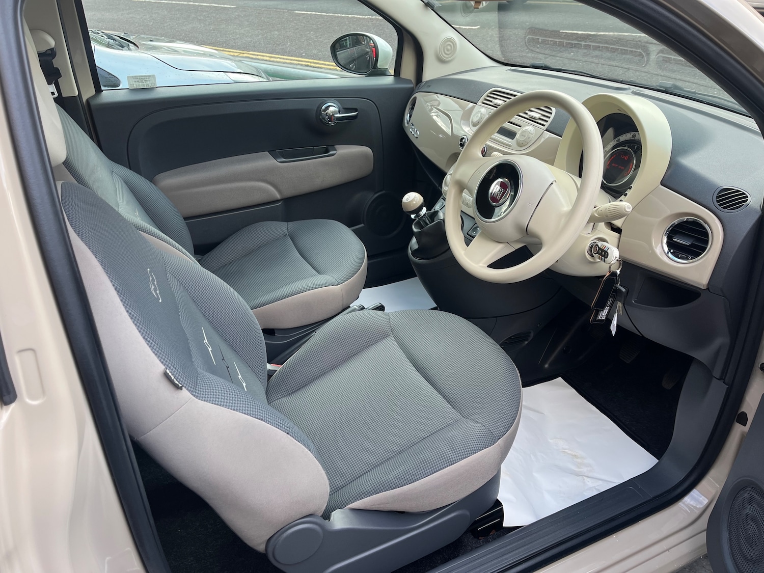 Used Fiat 500 2014 for sale - 77256568: Photo 15