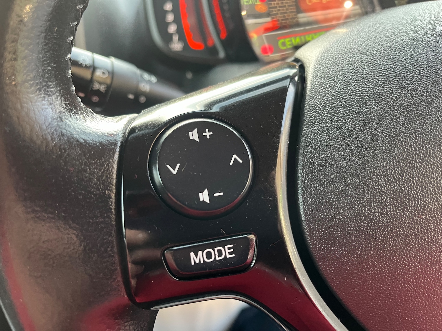 Used Toyota AYGO 2020 for sale - 76717617: Photo 16