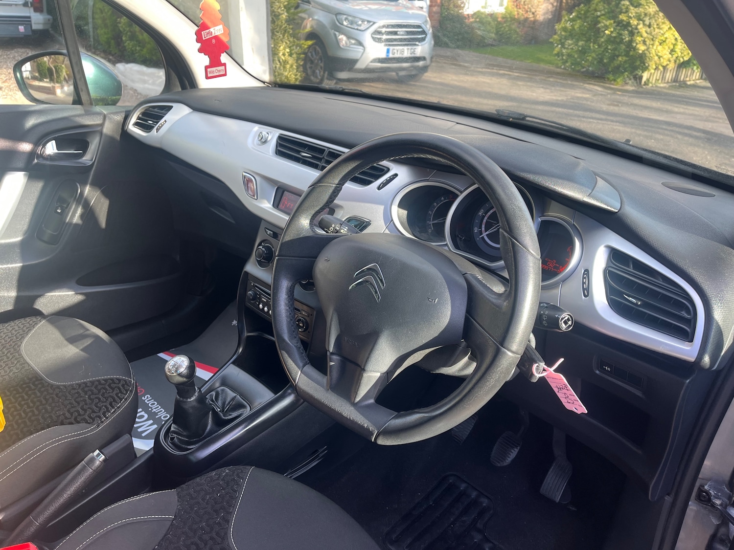 Used Citroen C3 2010 for sale - 76665381: Photo 10